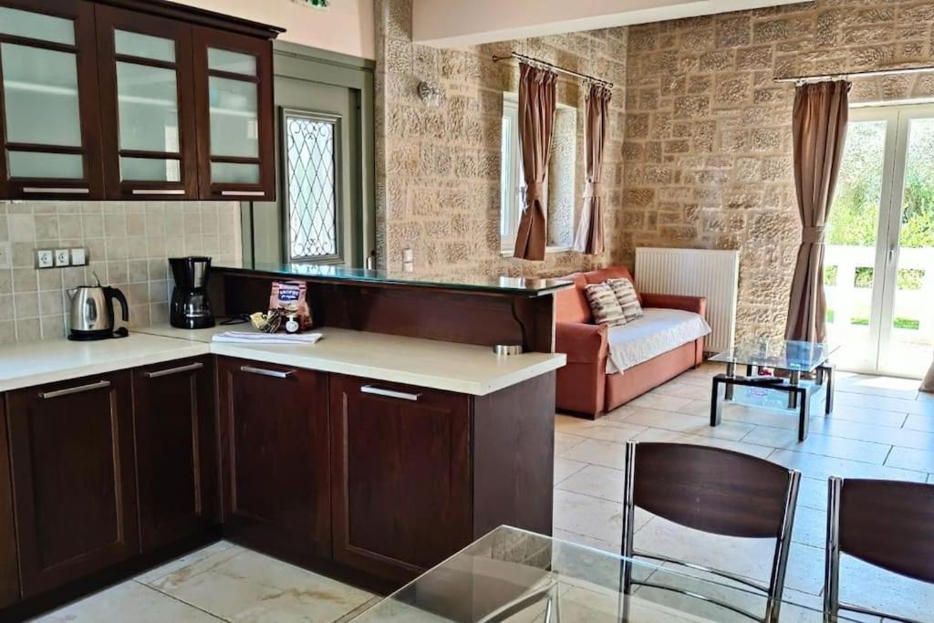 Villa *Drosia*/5' From Town & Sea/Mountain View Frinion Екстер'єр фото